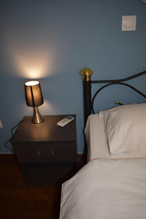 Athenian Modern Apartment Mavili Square מראה חיצוני תמונה