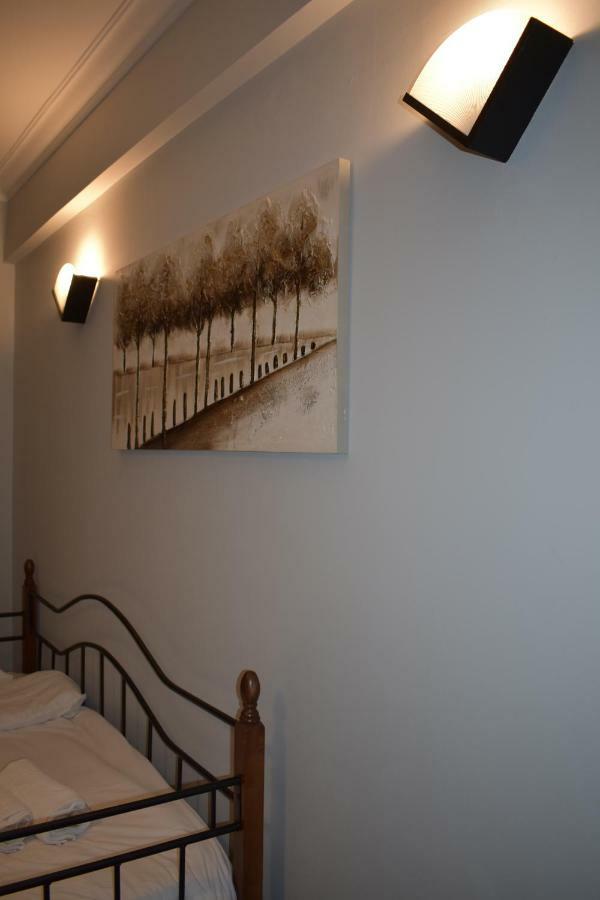 Athenian Modern Apartment Mavili Square מראה חיצוני תמונה